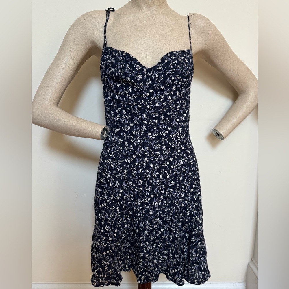 Reformation Saskia fit & flare Navy Floral Mini Dress - Picture 6 of 16